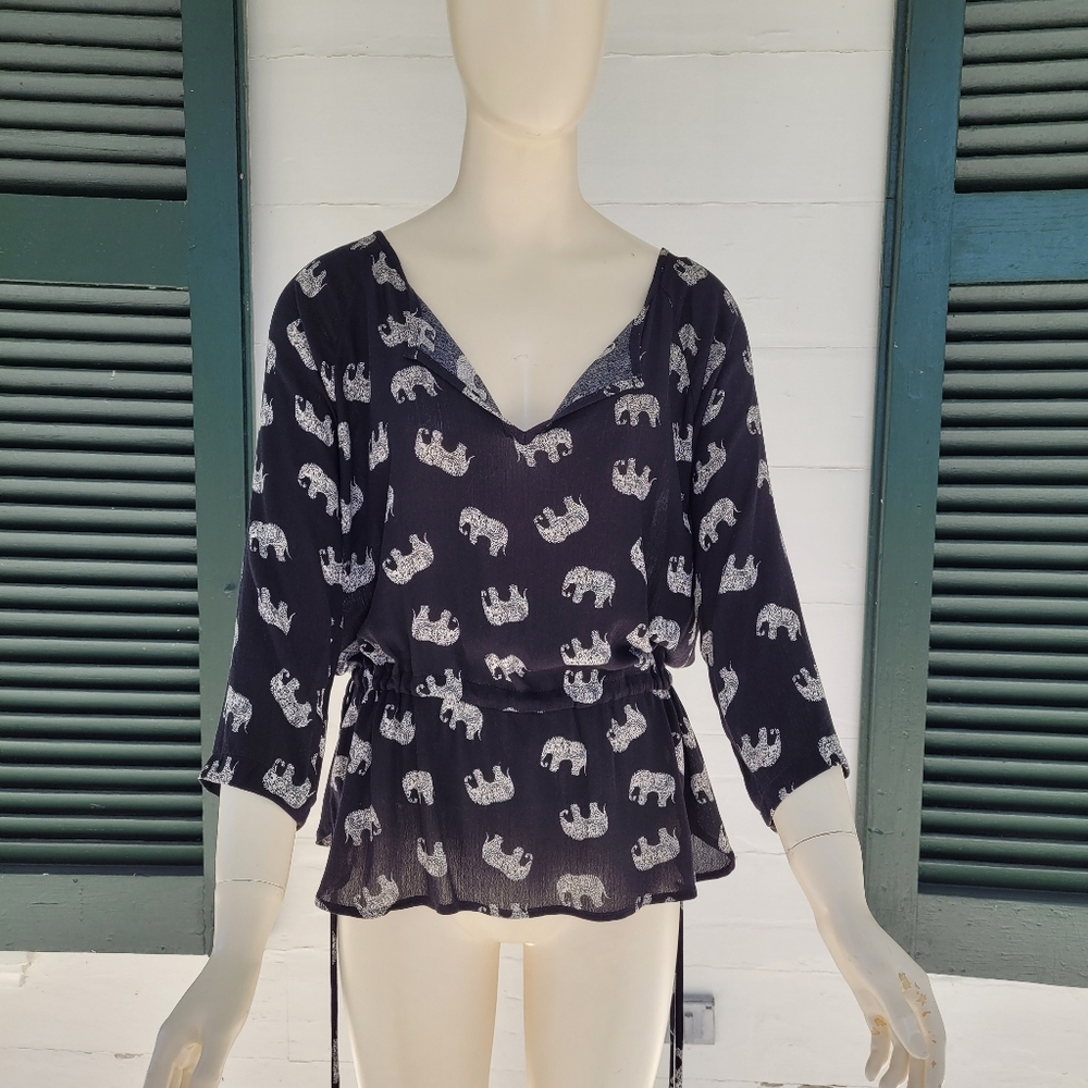 Elephant blouse from Modcloth - Picture 2 of 11